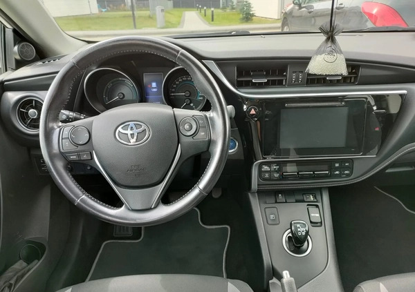 Toyota Auris cena 52900 przebieg: 151000, rok produkcji 2013 z Kalisz małe 211